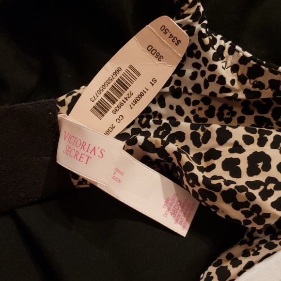 Victoria Secret Demi Bra - Picture 4 of 5